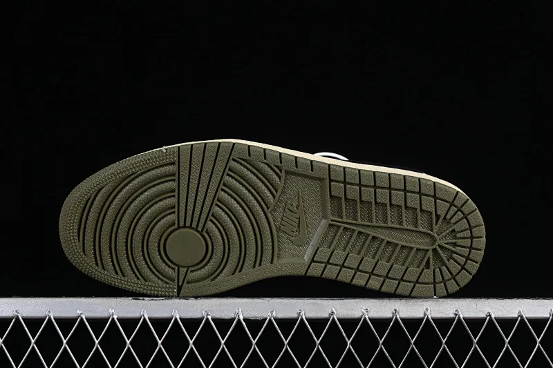 All categories Air Jordan Jordan series basketball shoes Air Jordan 1 Low Travis Scott x Air Jordan 1 Low OG AJ1 Joe 1 undercut low DM7866-200